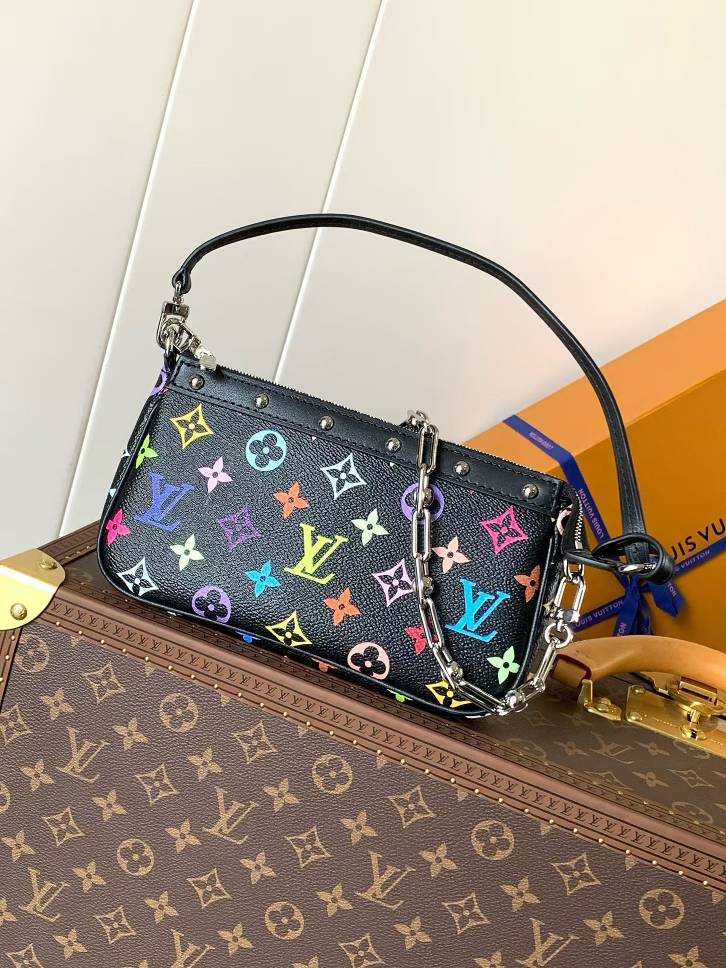 Louis Vuitton x Takashi Murakami Pochette Accessoires M13663