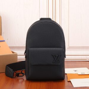 Pilot Shoulder Bag