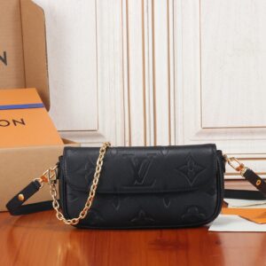 Louis Vuitton Wallet on Chain Ivy Monogram Empreinte