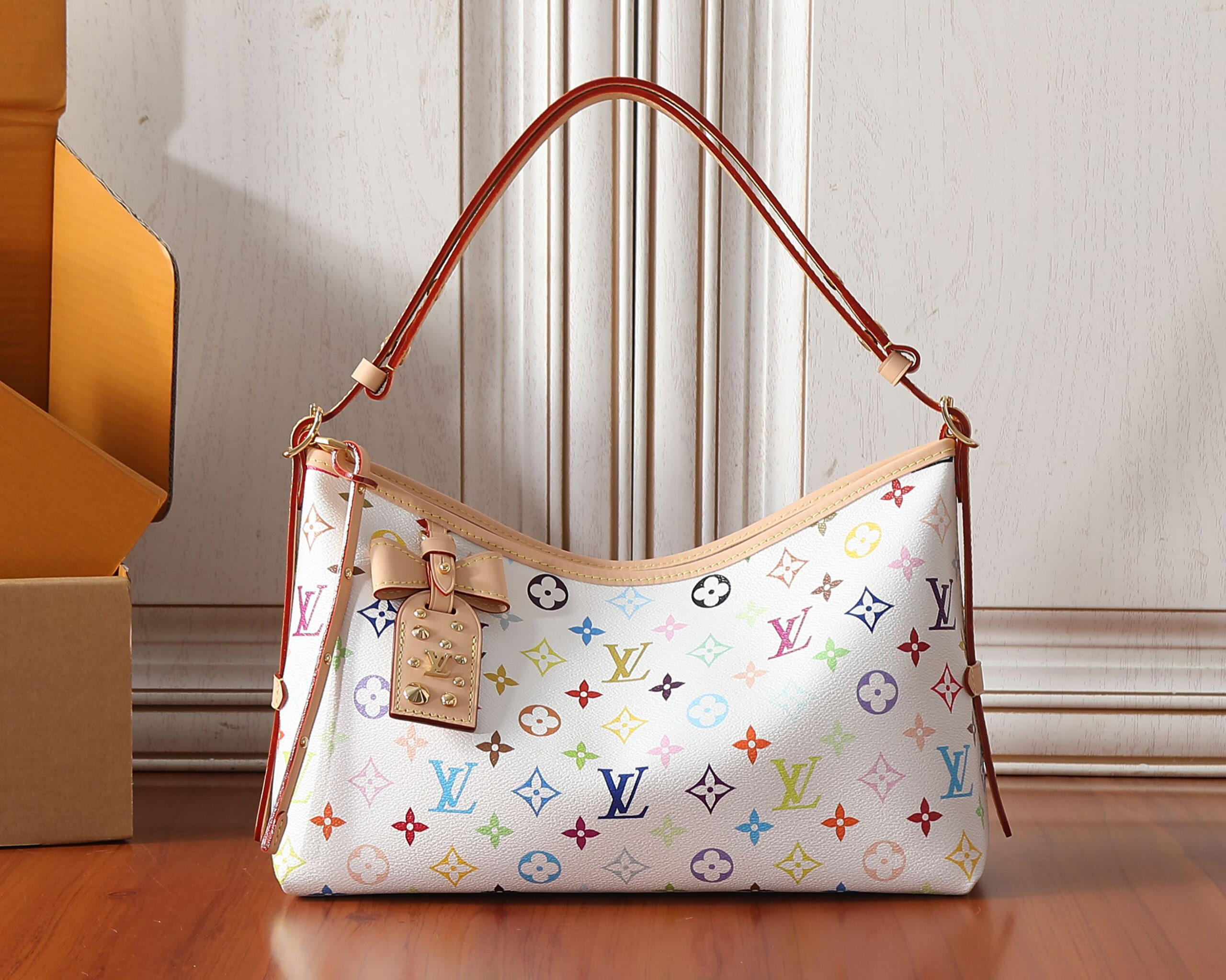 Carryall East West Monogram Canvas Bag M27578