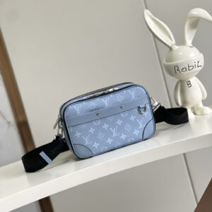 Louis Vuitton Alpha Messenger Bag