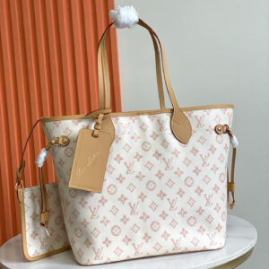 Louis Vuitton Neverfull Medium Monogram Canvas Tote Bag