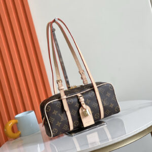 Louis Vuitton Hang On Bag M47031