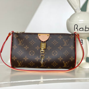 Louis Vuitton Pochette Tirette Shoulder Bag M47123 in Monogram Canvas