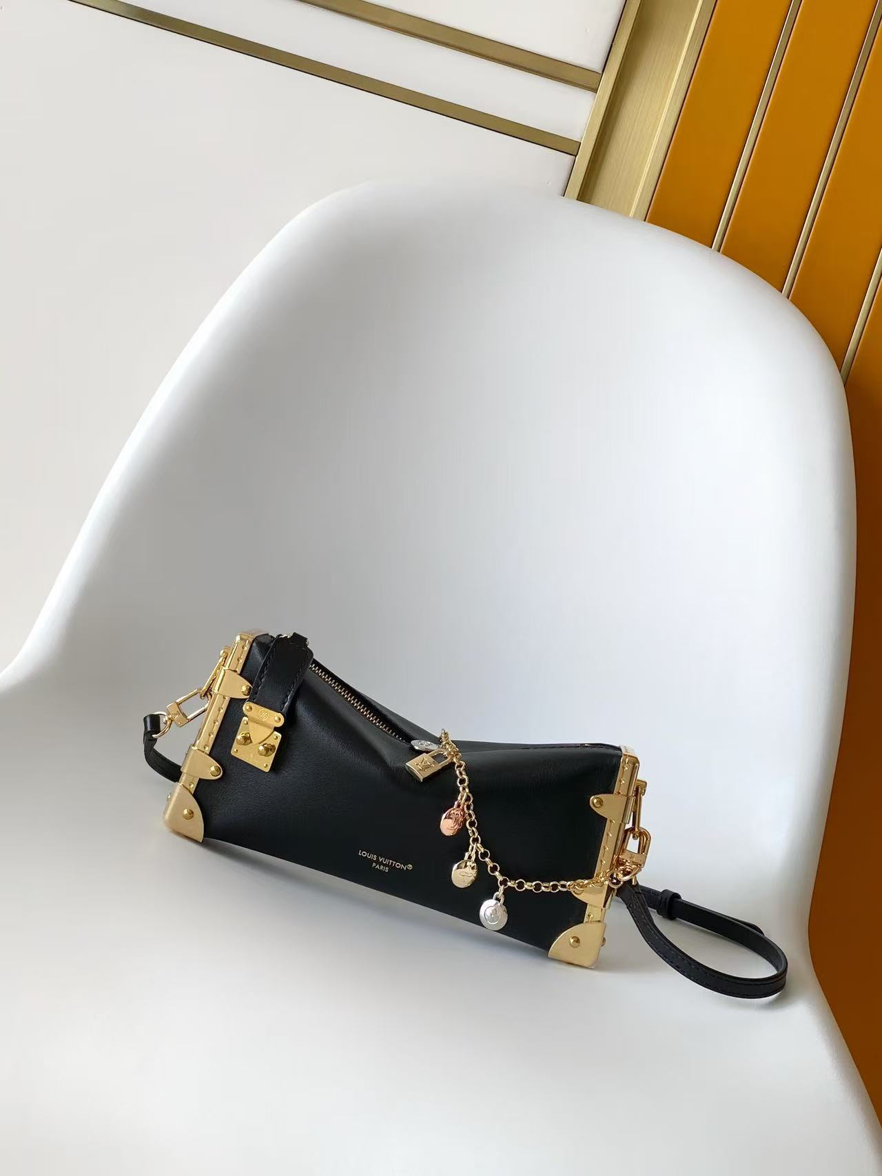 Slim Trunk Leather Crossbody Bag