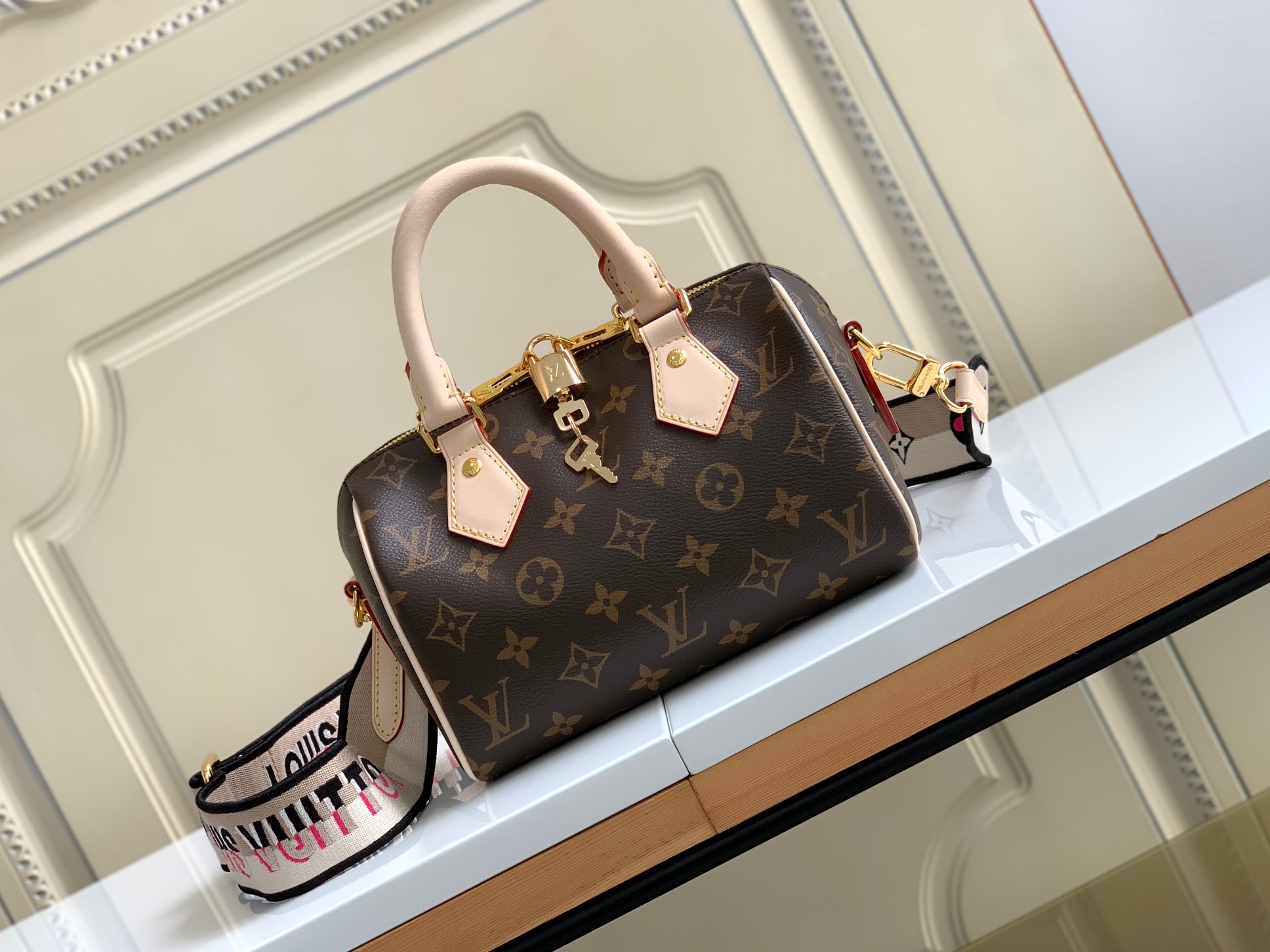 Louis Vuitton Speedy Bandoulière 20 Monogram Crossbody Bag