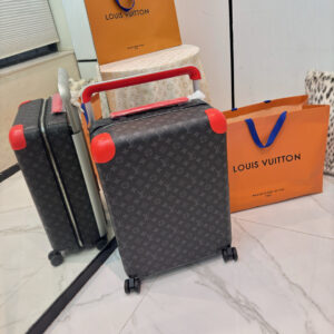 Louis Vuitton Horizon 55 Four-Wheel Carry-On Suitcase in Monogram Canvas