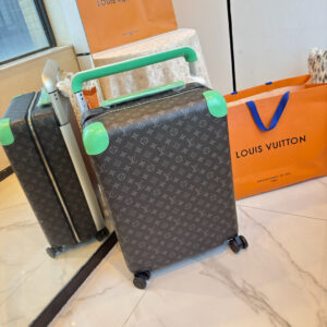Louis Vuitton Horizon 55 Rolling Suitcase