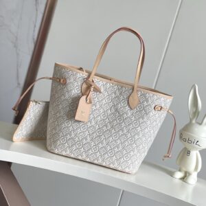 Neverfull MM Monogram Emblème Tote Bag