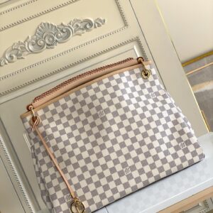 Louis Vuitton Artsy MM Handbag
