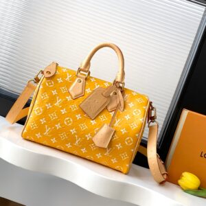 Speedy P9 Bandouliere 30 Monogram Leather Handbag