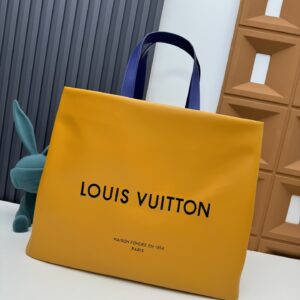 Louis Vuitton M24457 Medium Leather Handbag