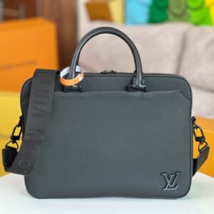 Louis Vuitton Pilot Briefcase in Calfskin