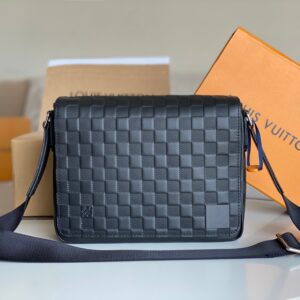 Louis Vuitton District Small Messenger Bag N42711 in Damier Infini Canvas