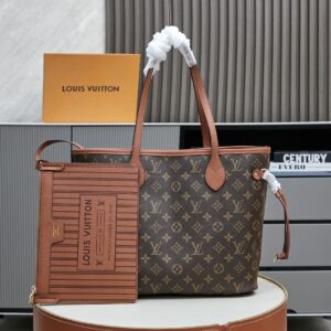 Louis Vuitton Neverfull MM Tote Bag in Damier Azur Canvas