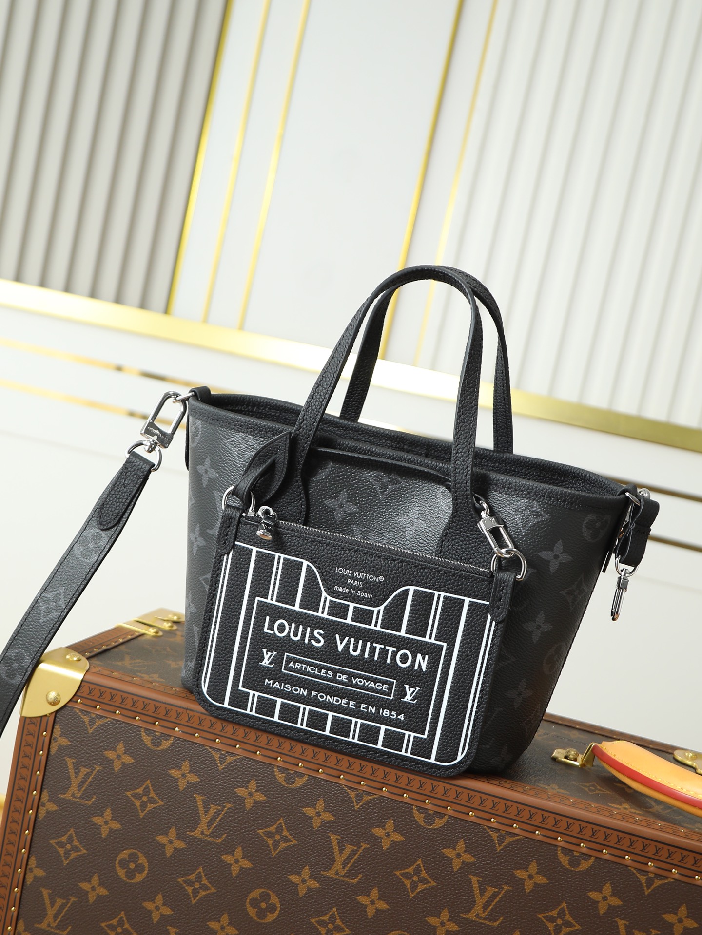 Louis Vuitton Neverfull Bandouliere Inside Out BB Reversible Tote Bag