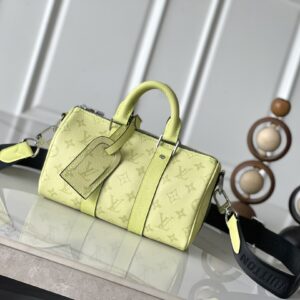 Louis Vuitton Keepall Bandoulière 25 Travel Bag