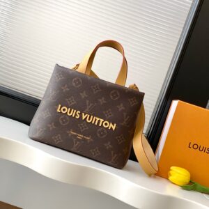 Louis Vuitton M13929 Medium Handbag