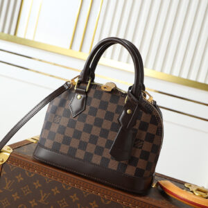 Louis Vuitton Alma M53152 Monogram Handbag