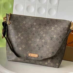 Louis Vuitton Metis Handbag M27181 Green Monogram Canvas