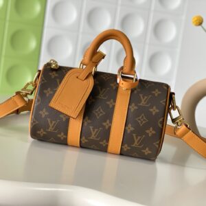 Louis Vuitton Keepall Bandoulière 25 Travel Bag