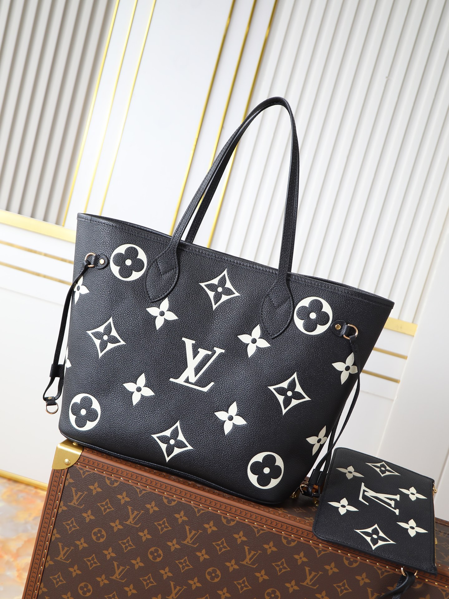 Neverfull MM Monogram Empreinte Leather Tote Bag