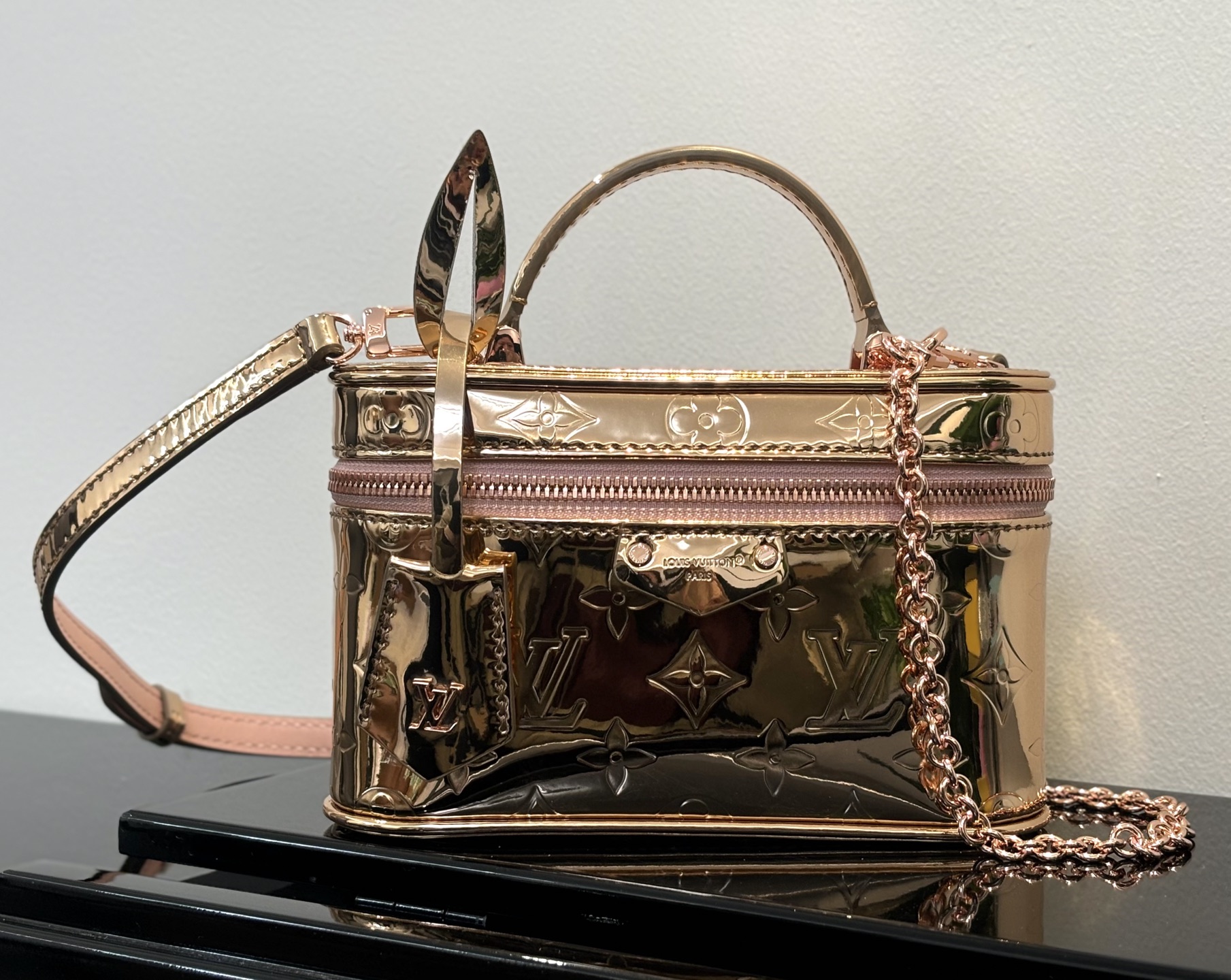 Louis Vuitton Vanity Chain Pouch Rose Gold