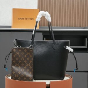 Louis Vuitton Neverfull MM Epi Leather Tote Bag Black