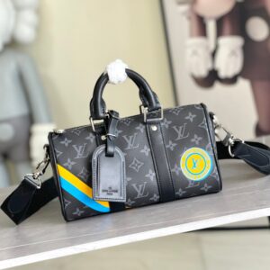 Louis Vuitton Keepall 25 Monogram Eclipse Reverse Bag