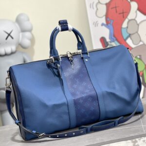 Louis Vuitton Keepall 50 Travel Bag in Black Taiga Leather