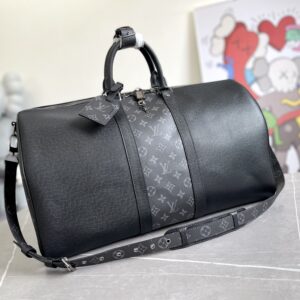 Louis Vuitton Taiga Keepall 50 Travel Bag Black