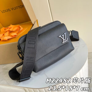 Louis Vuitton Fastline Crossbody Bag M22482