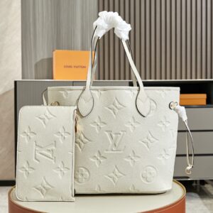 Louis Vuitton Neverfull Medium Tote Bag