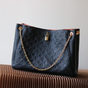 Louis Vuitton Promenade Anytime Medium Handbag