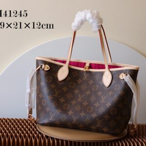 Louis Vuitton Neverfull Small Tote Bag