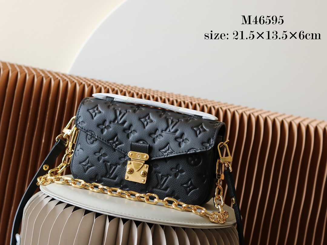 Pochette Métis East West Handbag in Monogram Empreinte Leather