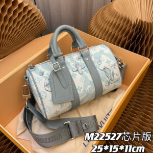Louis Vuitton Keepall Bandoulière 25 Monogram Aquagarden Bag