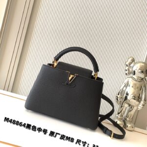 Louis Vuitton Capucines Medium Handbag in Black Taurillon Leather