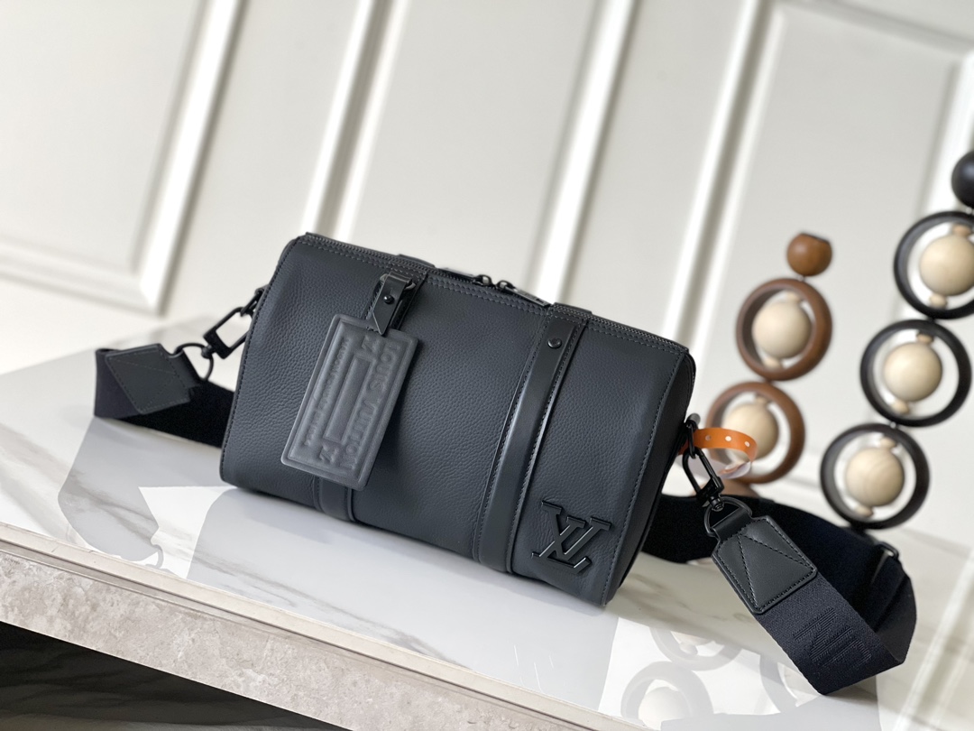 Louis Vuitton M59255 City Keepall Travel Bag