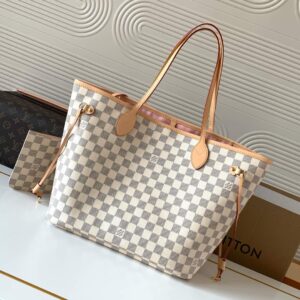 Louis Vuitton Neverfull MM Monogram Canvas Tote Bag with Detachable Pouch