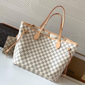 Louis Vuitton Neverfull MM Monogram Tote Bag