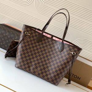 Neverfull MM Monogram Canvas Tote Bag