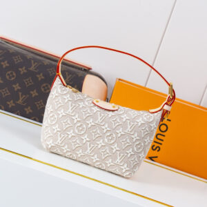 Pochette Hills Handbag with Monogram Emblème Pattern