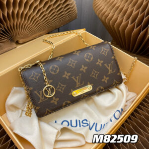 Louis Vuitton Lily Wallet on Chain in Monogram Canvas