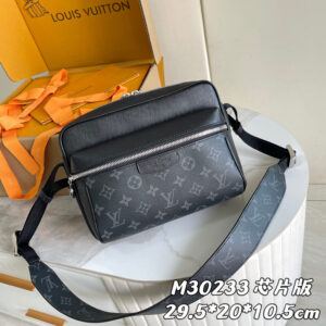 Louis Vuitton Outdoor Messenger Bag M30233