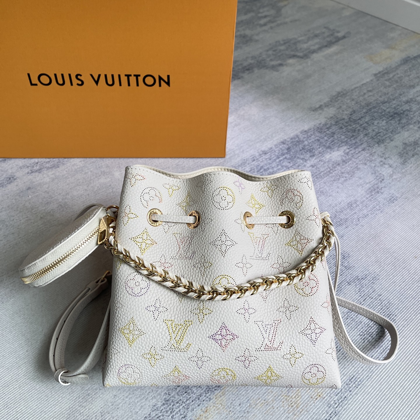 Bella Dream Series Handbag M15114
