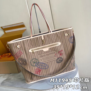 Louis Vuitton Neverfull Bandoulière Inside Out GM Tote Bag
