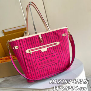 Louis Vuitton Neverfull MM Tote Bag in Damier Azur Canvas