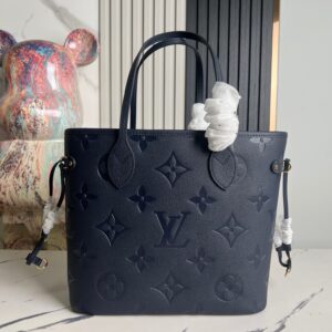 Louis Vuitton Neverfull MM Tote Bag in Monogram Empreinte Leather