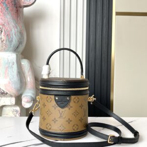 Louis Vuitton Vanity Monogram Handbag M43986